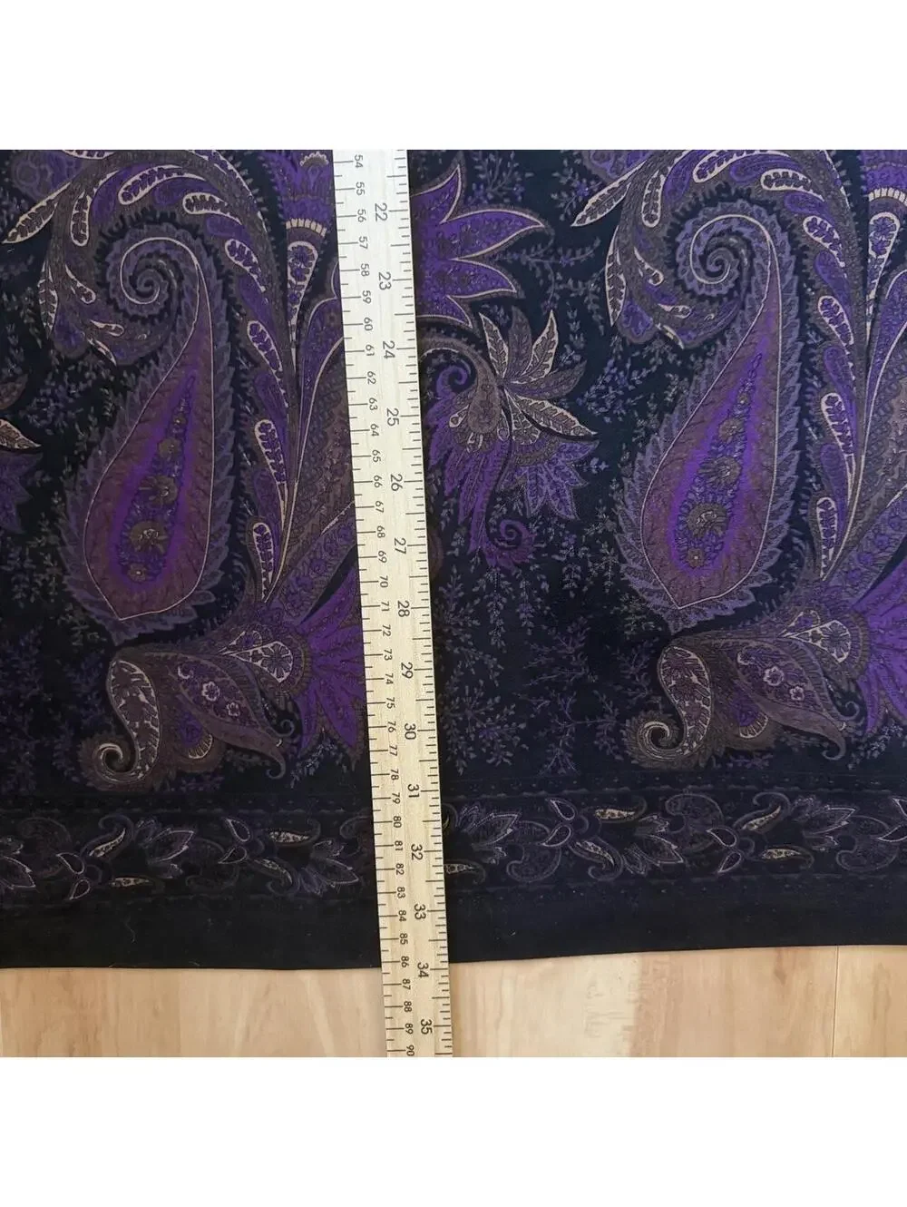 Briggs New York vintage 90s velvet Black & Purple Paisley Midi Skirt